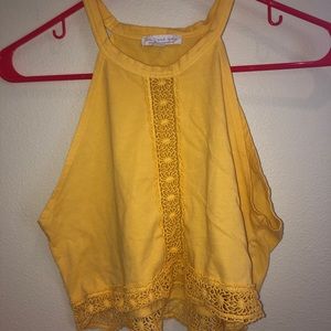 American eagle YELLOW beautiful top
